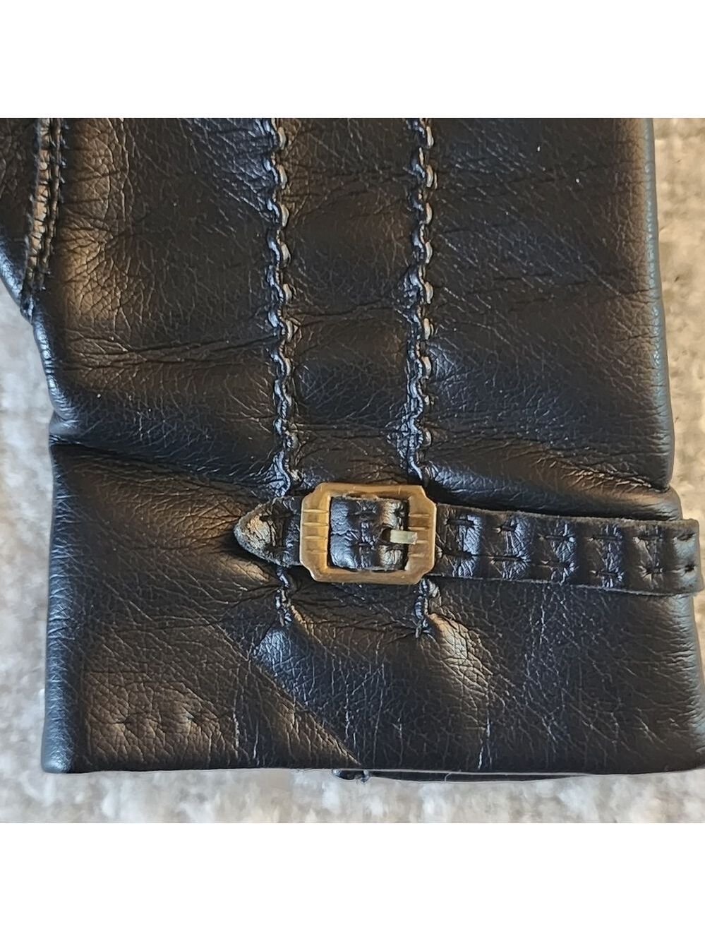 Faux soft leather glover size medium  color black - Picture 3 of 4